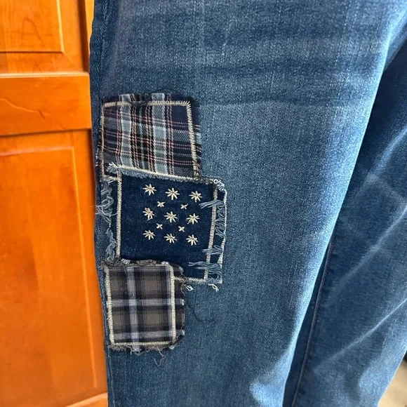 Coldwater Creek Blue Straight Leg Jeans with Plaid Patches - Picture 2 of 4